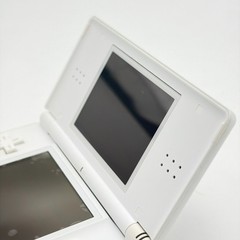 Nintendo DS Lite Crystal White Console Complete w/ Box Region Free Japanese Menu
