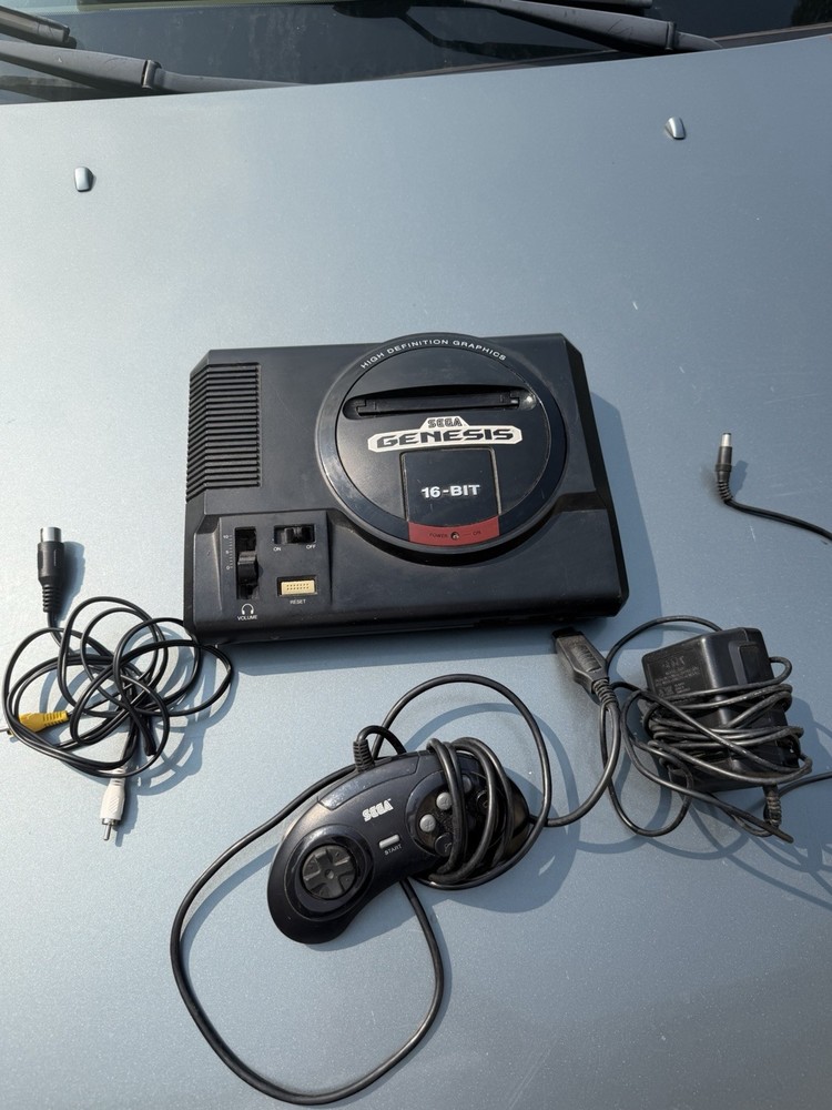 SEGA Genesis Model 1 Console ‘High Definition Graphics’ w/ Controller, Hookups