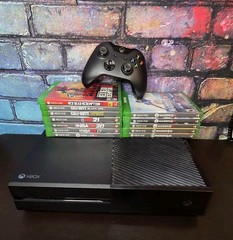 Microsoft Xbox One 500GB Bundle. 12 Games Charger Controller Model 1540 – Tested