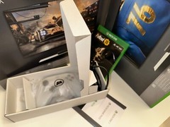 Xbox One X RARE Robot White Special Edition 1TB Console Fallout 76 Bundle CIB