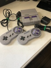Nintendo Super NES Control Deck Mini SNES Classic Edition CLV-201, 2 Controllers