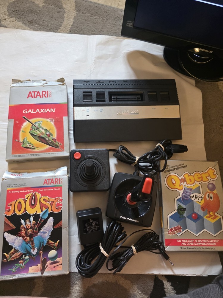 Atari 2600 Junior Video Game Console System With Games Tested And Working!!