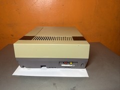 NINTENDO NES CONSOLE ORIGINAL SYSTEM FOR PARTS NOT WORKING POWERS ON