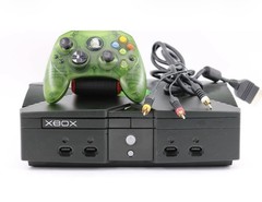 Xbox (OG) – OEM AV Cable & Controller (For Enthusiasts Only)