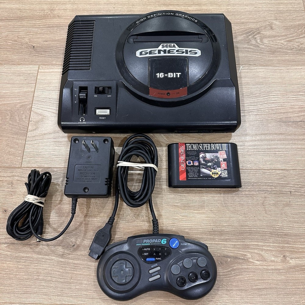 Sega Genesis Model 1 MK-1601 16 Bit With Controller And Game Tested
