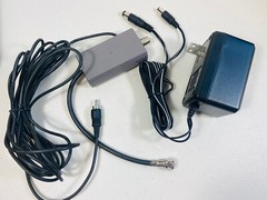 Nintendo NES-101 Top Loader Console System w/ Original Dog Bone Controller