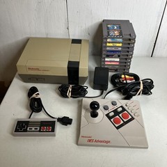 Nintendo NES Console System Bundle 10 Games Advantage NEW PINS Mario Bros 1 2 3
