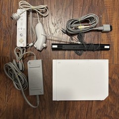 Nintendo Wii Console Bundle White Remotes Sensor Bar Cables Power Complete Style