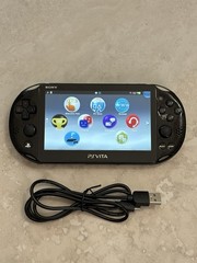 Sony PS Vita 2000 Slim PCH-2000 – Black *GREAT* + Charger
