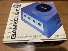 Nintendo GameCube Console & Controller Violet Color with BOX and Manual 2 Games