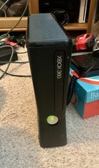 Microsoft Xbox 360 Slim 250GB Black Console Kinect Tested Working + Games
