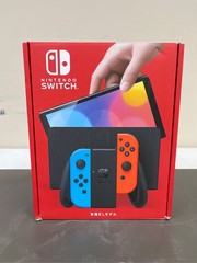 Nintendo Switch – OLED Model w/ White Joy-Con- Japanese Version