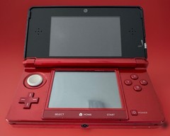 Nintendo 3DS Handheld System Red 2011 CTR-001, 2GB SD Card And Stylus TESTED