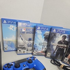 SONY PLAYSTATION 4 JET BLACK CONSOLE WITH 2 CONTROLLERS & 4 GAMES 500GB
