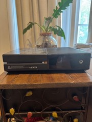 Microsoft Xbox One 500GB – Black