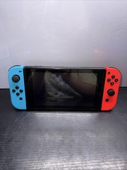 Nintendo Switch 32GB Console Joy‑Con HAC-001(-01)