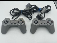 Sony Playstation Console Bundle SCPH-9001 2 Controllers, Multi-tap 3 game bundle