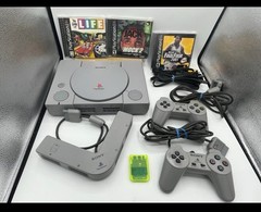 Sony Playstation Console Bundle SCPH-9001 2 Controllers, Multi-tap 3 game bundle