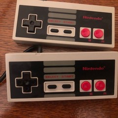 Nintendo NES Action Set Home Console – White/Gray With 2 Controllers & 2 Games