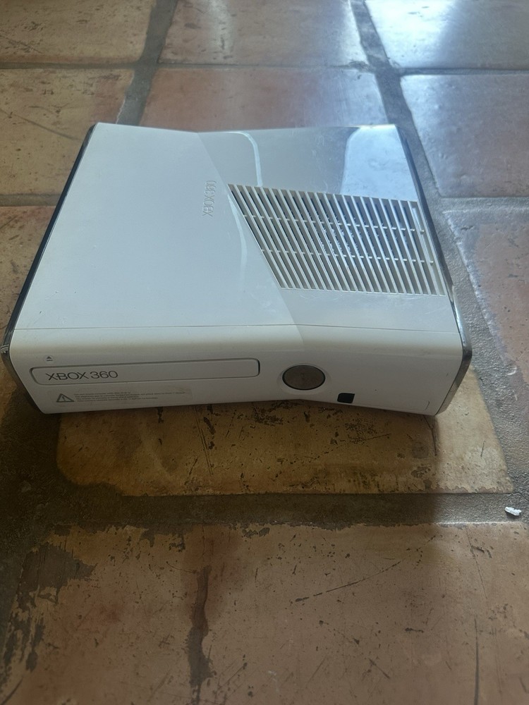 Tested Working Xbox 360 S Slim 4GB Console – Genuine Microsoft 1439 Glossy White