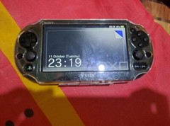 Sony PlayStation Vita Slim Console (PCH-2001)