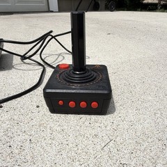 Atari Flashback Console Built-In Games w/ 2 Wired Joysticks RCA NTSC-U/C(TESTED)