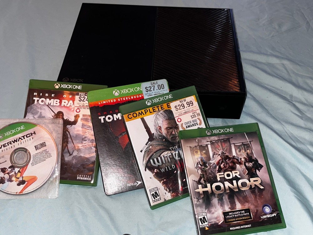 Microsoft Xbox One 1TB Console – Black -Used- Fair Condition – with games