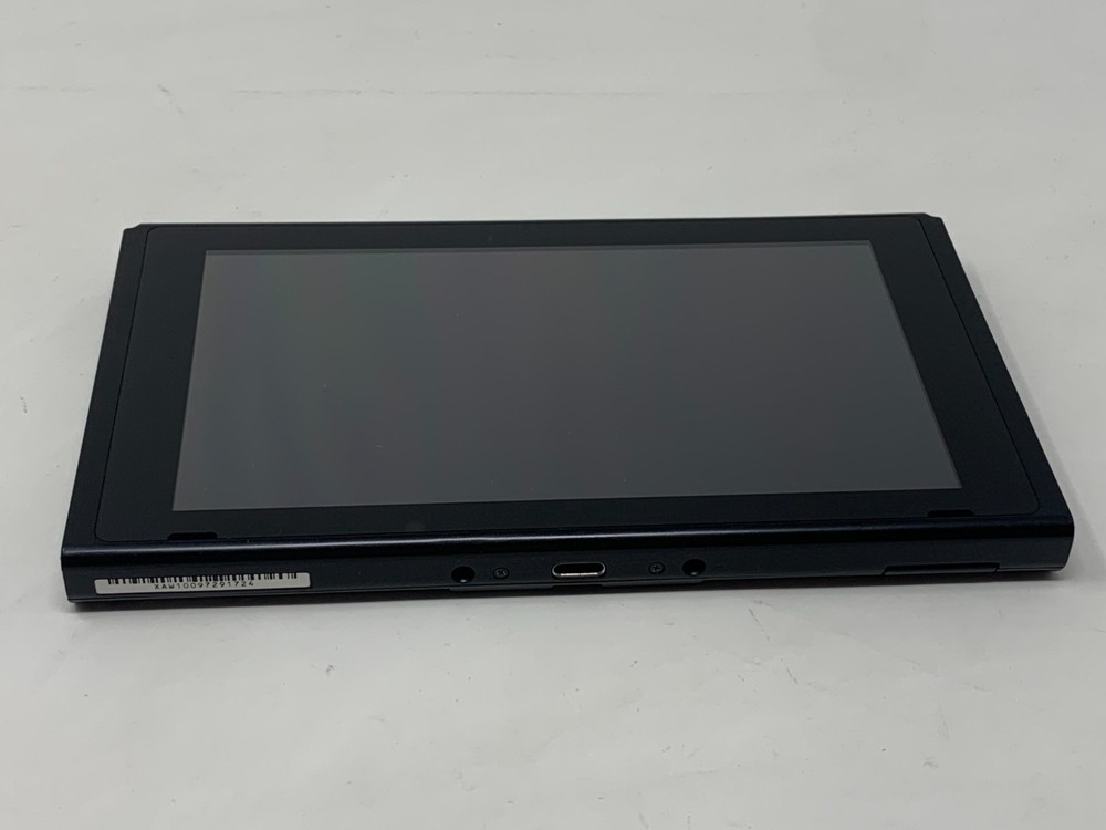 🔥 Nintendo Switch 32GB Console HAC-001 – Console Only