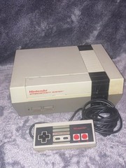 Nintendo NES Bundle ; Console, Controller, Advantage, Joystick, Zapper and Game
