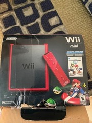 Nintendo Wii Mini – 8GB – Console Bundle with Mario Kart – Red