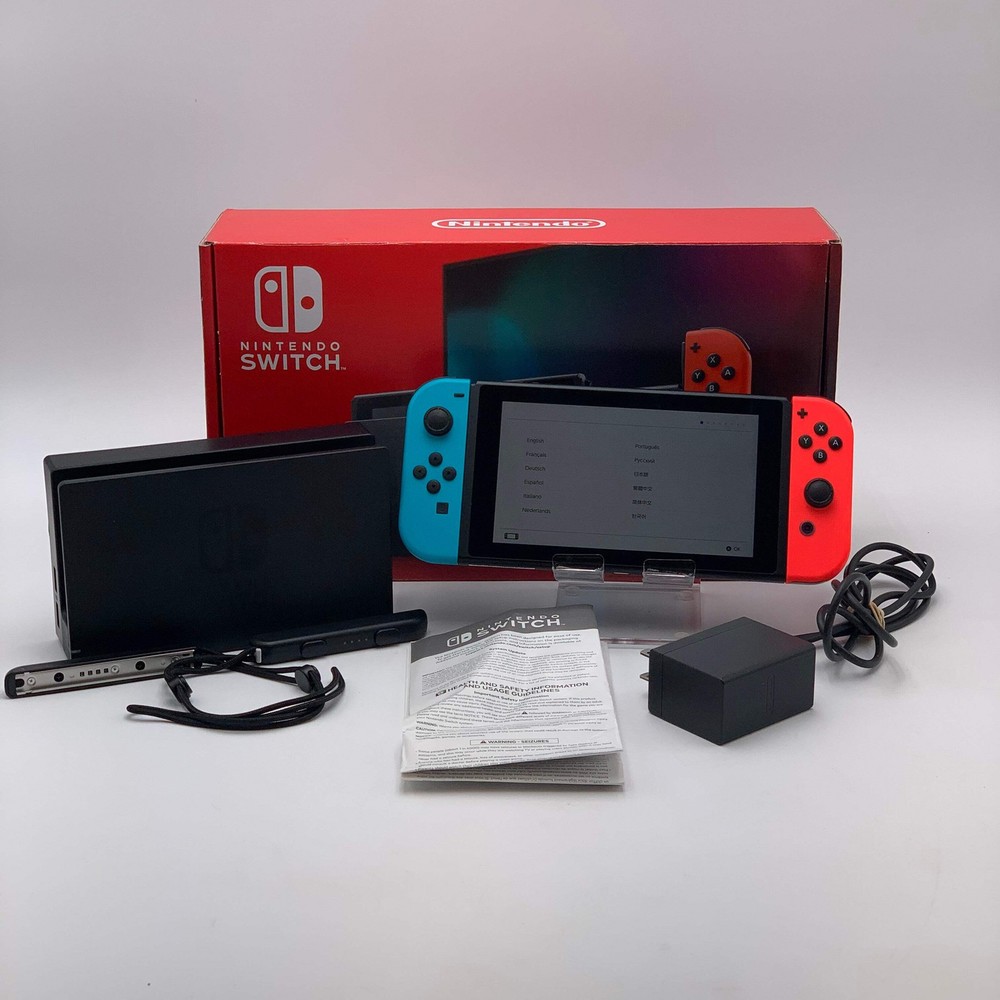 Nintendo Switch v2 Console Gaming System HAC-001(-01) Black 32 GB