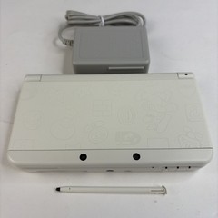 NICE New Nintendo 3DS White Mario Black Friday Edition Stylus & Charger US Model