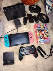 Nintendo Switch V1 Console Bundle COMPLETE SET w Games, extra Accessories