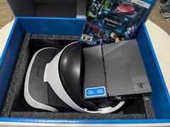 Sony PlayStation 4 PS4 500GB Black Console & PS VR Bundle w/ Controller