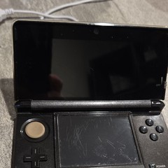Nintendo 3DS Black CTR-001(USA) Handheld Console Wi-Fi 3D Audio