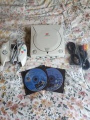 SEGA Dreamcast White Console w/ Cords & Controller Tested Works.