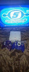 SEGA Dreamcast White with space channel 5 game with two mad cat controllers