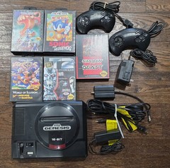 Sega Genesis 16bit console 1601 with games tested