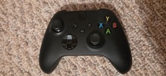 Microsoft Xbox One X 1TB | Bundle [Controller + 3 Games]