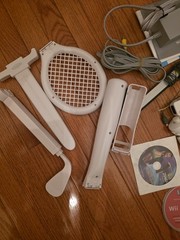 Wii Console Bundle, Controller, Nunchuck, 4 Games, Attachments – Tested