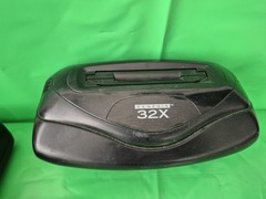 Sega 32X System With Genesis, 3 Controllers