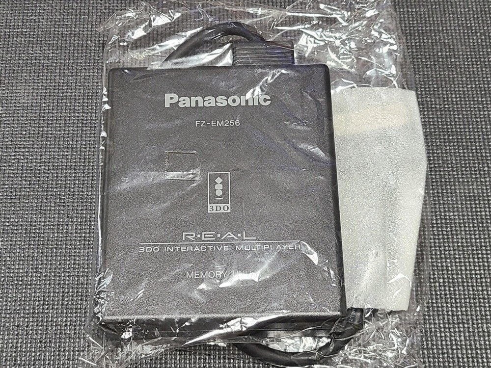 Panasonic 3DO Real Interactive Multiplayer Memory Unit FZ-EM256 Retro Game