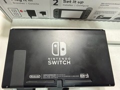 Nintendo Switch Console Bundle w/Gray Joy-Cons with 2 Games And Original Box