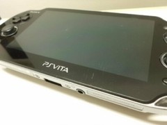 Playstation vita 3G / Wi-Fi model CRISTAL BLACK PCH-1100 japan 1000 series *2