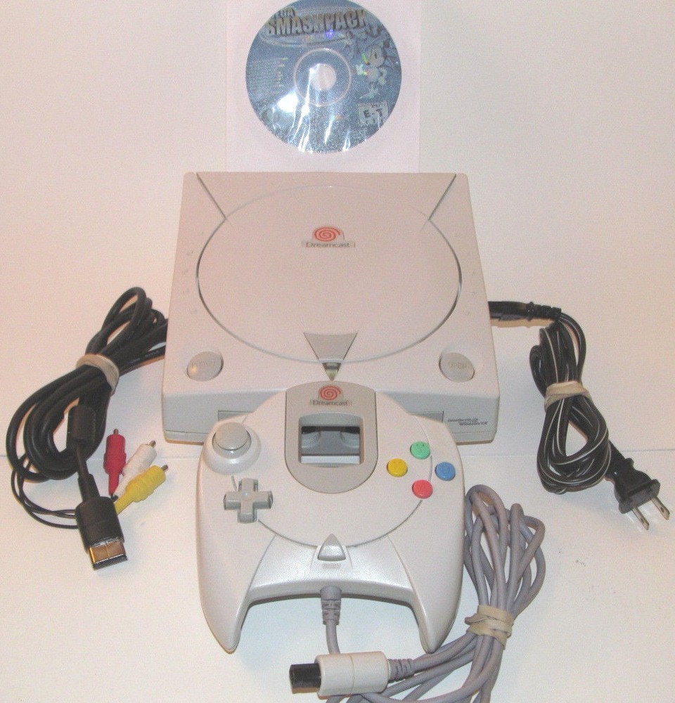 Sega Dreamcast Console Bundle System HKT-3020 w/ 12 Games *NEW CLOCK BATTERY*