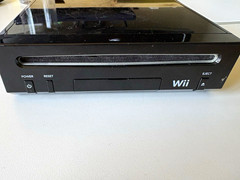 Nintendo Wii RVL-101(USA) Black Home Console w/ Sensor Bar, AV Cable, Power
