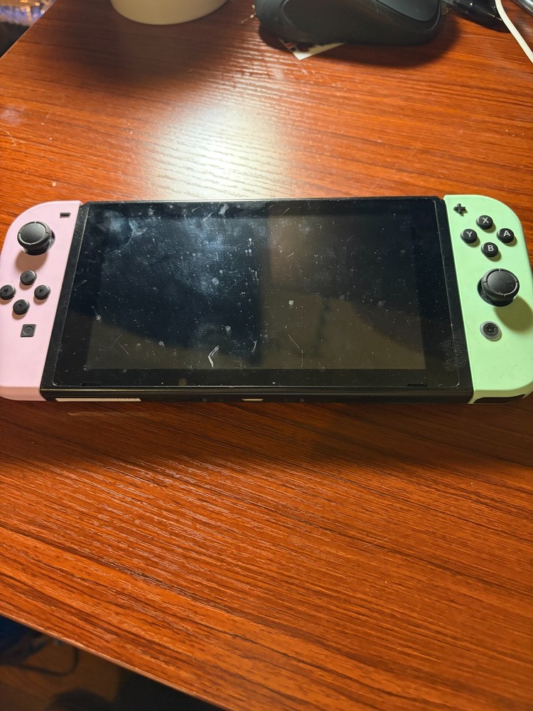 Nintendo Switch HAC-001 Console Bundle – Tested & Working