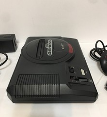SEGA GENESIS Console MK-1601 System 2 Controllers Xmen Game Tested