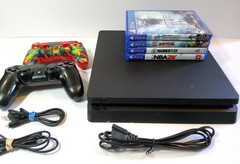 Sony PS4 Slim Console Bundle- 4 Games 2 Controllers Very Good Condition TESTED