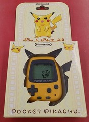 Retro Game Model Pocket Pikachu NINTENDO Nintendo